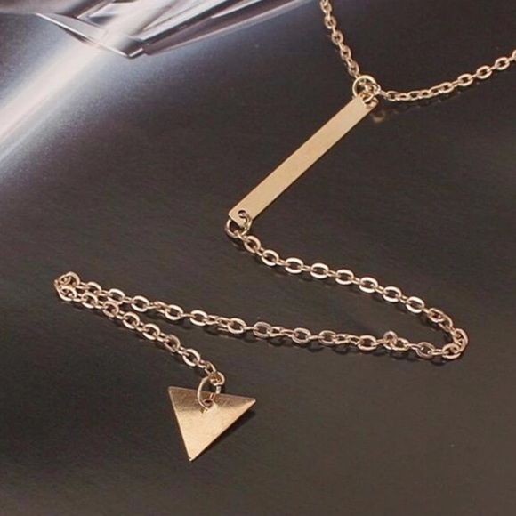 PRICE DROP! 🤗🤗Geometric Layered Bar Necklace NWT - Picture 4 of 4